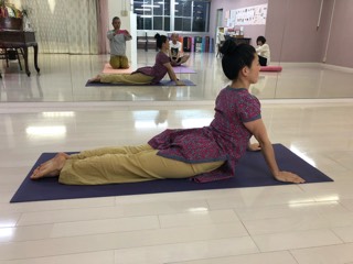 ヨガをするときの服装について