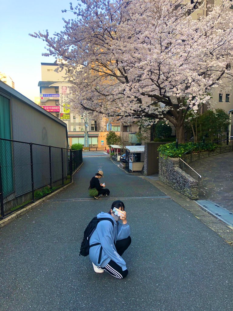 肉体はじっとしているけど意識は自由に動いて