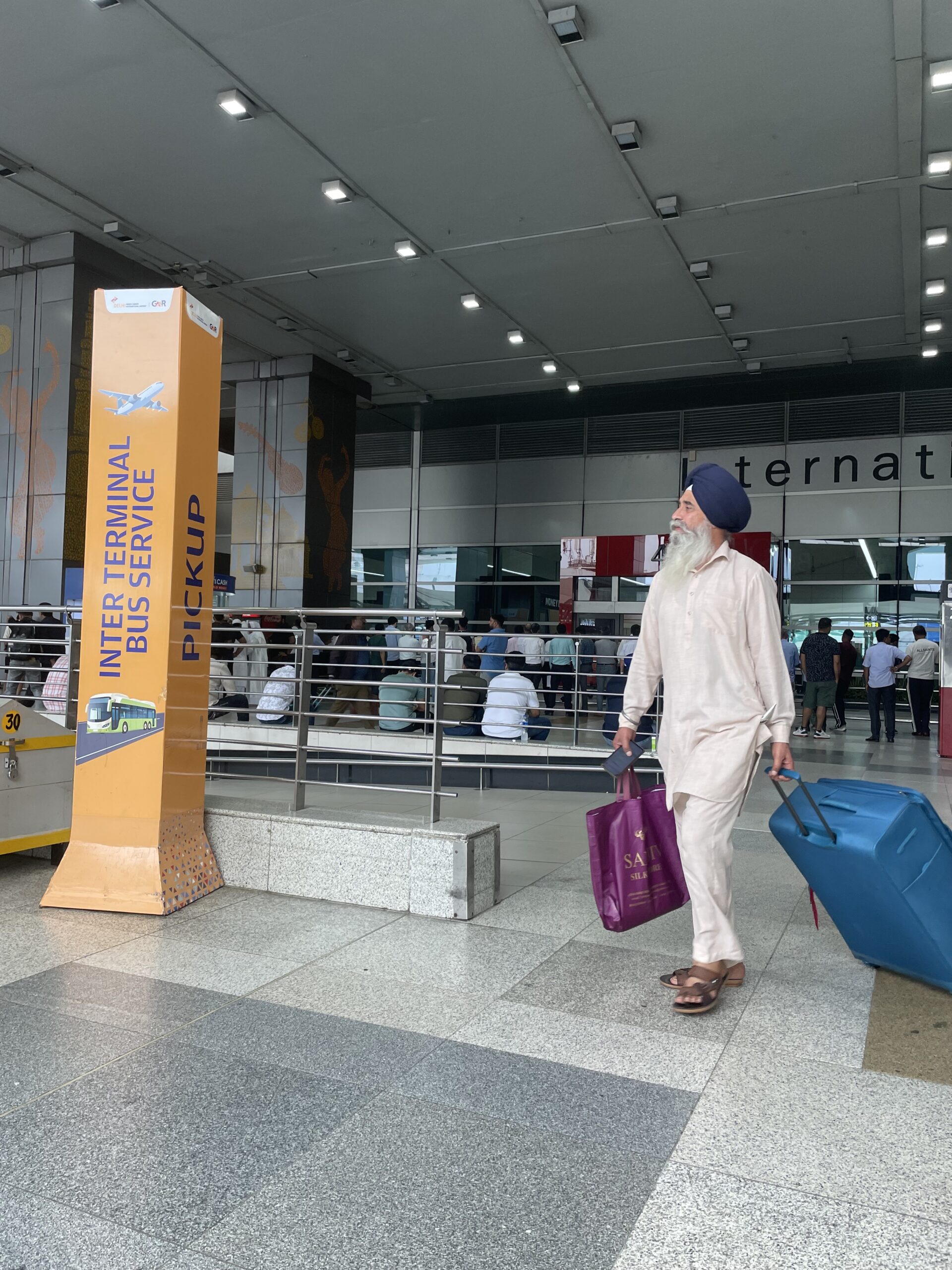 8月3日、10日はインドよりzoomヨーガクラスです